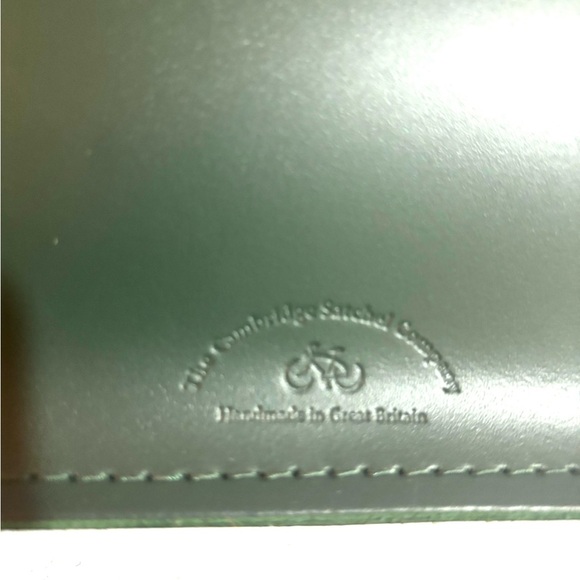 The Cambridge satchel unisex messenger briefcase Classic Green Leather bag - Picture 3 of 7